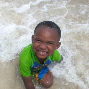 Meet your Posher, Lamont